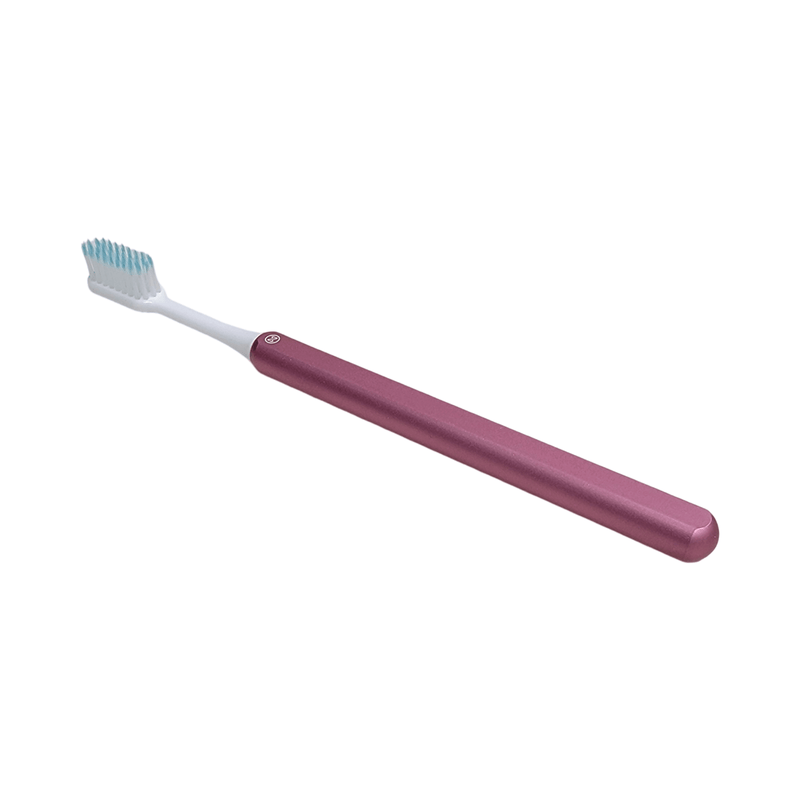 Adult Aluminum Toothbrush + 3 Replacement Heads, Soft Pink